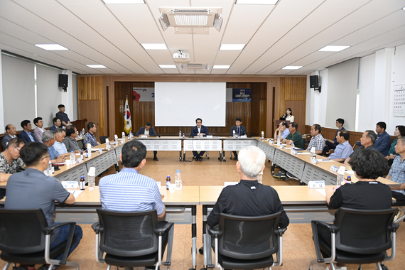 찾아가는 현장시장실 (이백면) 썸네일 이미지