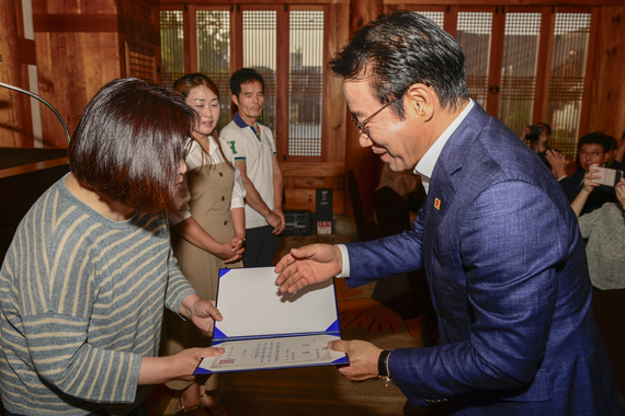 남원시민 도예대학 제47기 수료식 썸네일 이미지