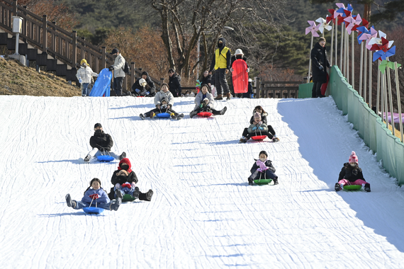 제11회 지리산 바래봉 눈꽃축제 썸네일 이미지